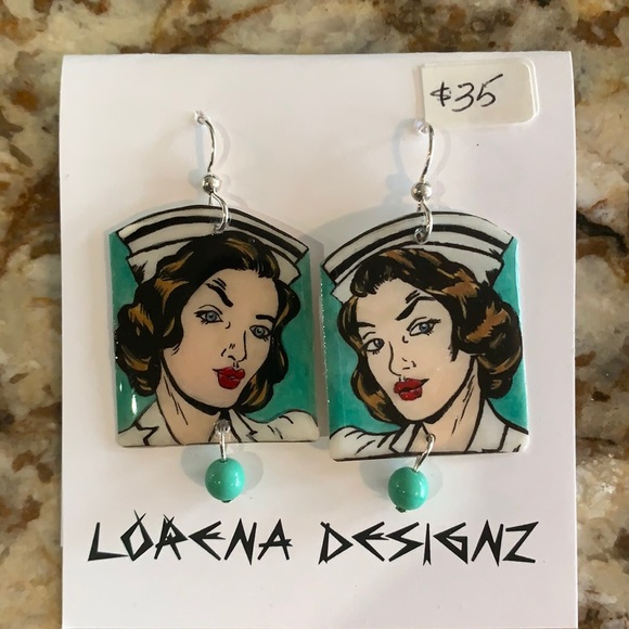 RETRO NURSE earrings - Picture 1 of 1